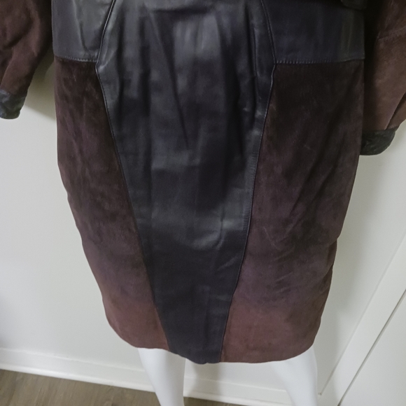 Bermans leather/suede skirt/jacket set - Picture 11 of 12